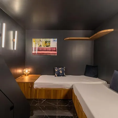 Appartamento Beautiful 1br With Ac