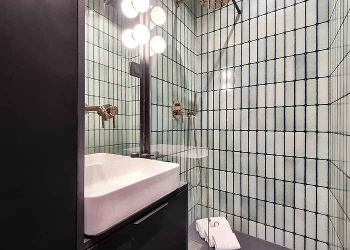 Beautiful 1br With Ac 파리