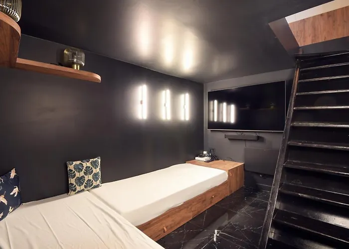 Beautiful 1br With Ac 아파트