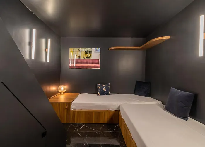 아파트 Beautiful 1br With Ac