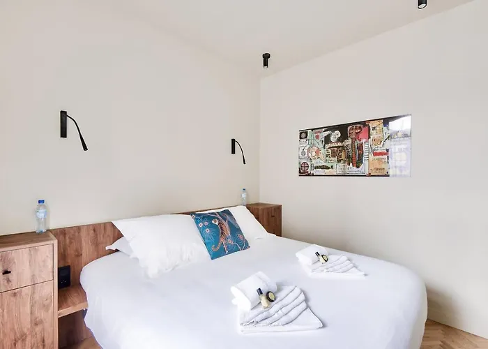 Beautiful 1br With Ac 아파트